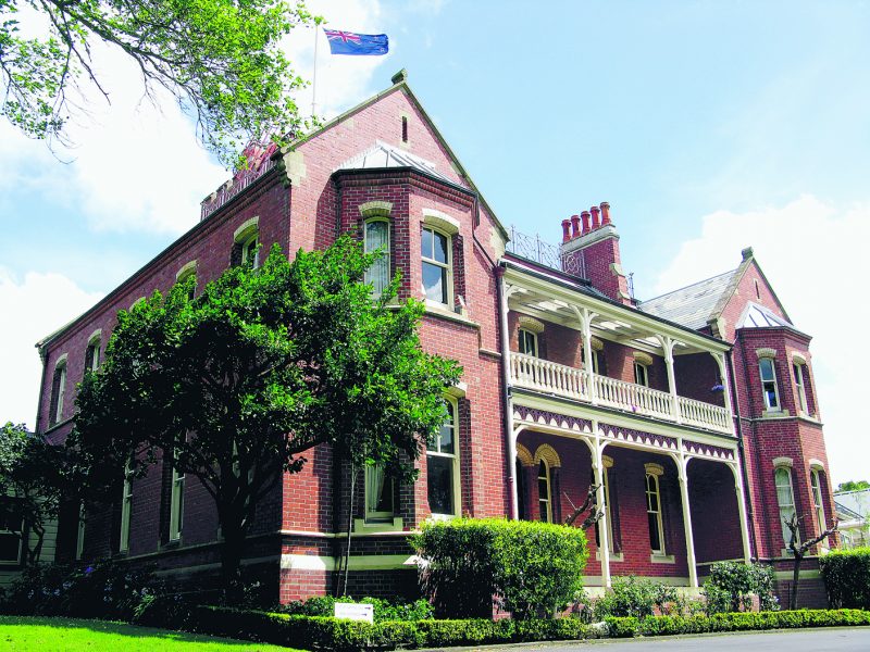 Bishop's House in Auckland is bounded by New St, St Mary's Rd, St Frances de Sales St and Green St in Ponsonby.