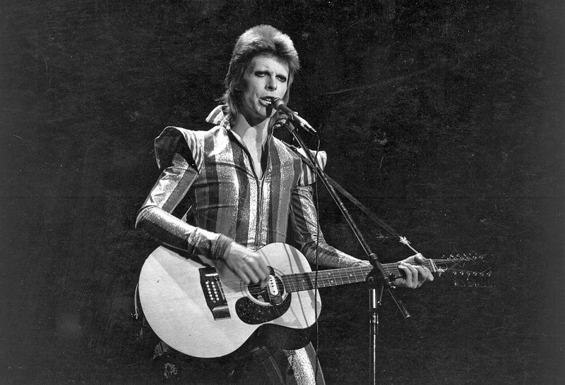 14_david-bowie
