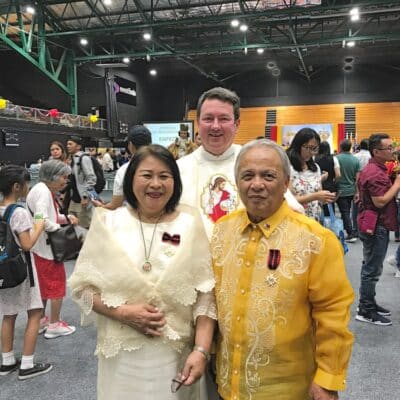 Kiwi-Filipinos now papal knight and dame