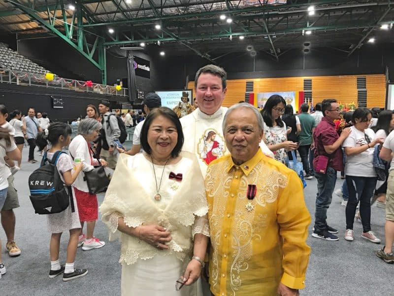 Sir Oscar and Dame Miriam Batucan with Msgr Bernard Kiely (file photo)