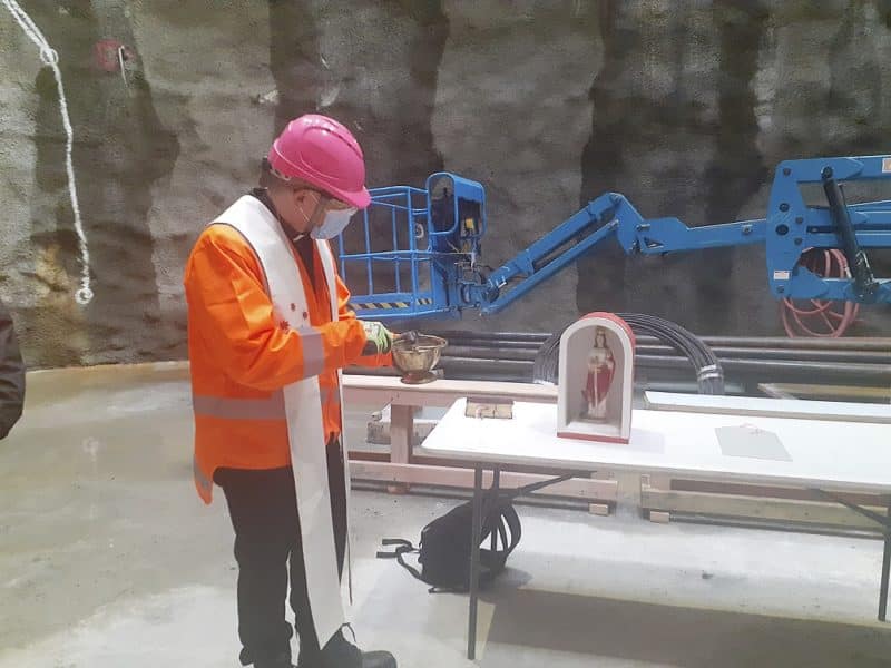 Bishop Michael Gielen blesses the statue (Photo courtesy City Rail Link project)
