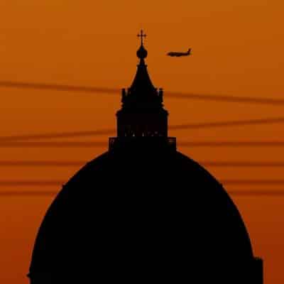 Vatican reaffirms, clarifies Church teachings on end-of-life care