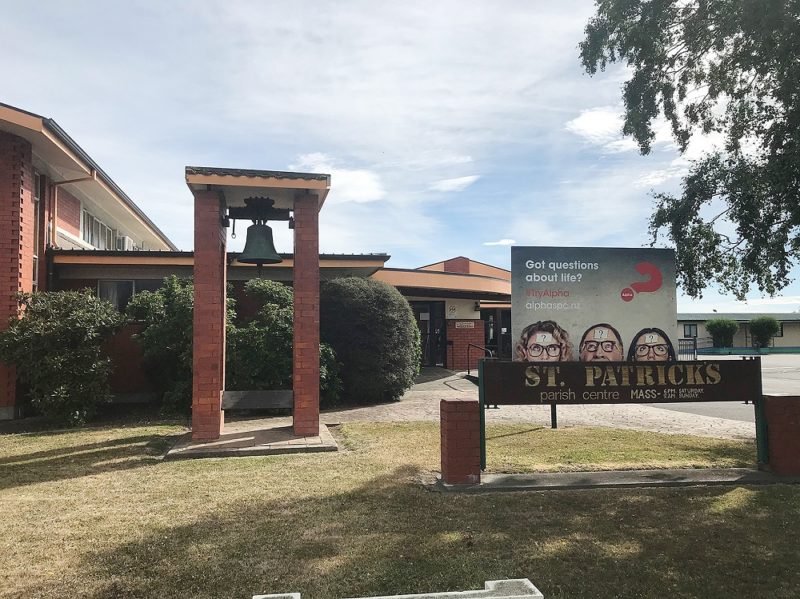2 Kaiapoi church outside