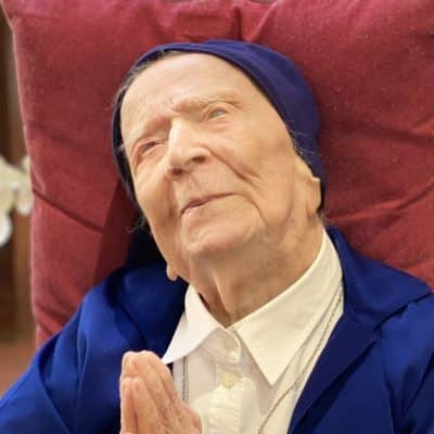 Sister André, a Daughter of Charity and oldest known person in world, dies in France at age 118