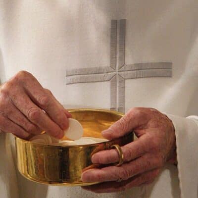 Survey finds ‘conservative’ and ‘orthodox’ priests on rise in US