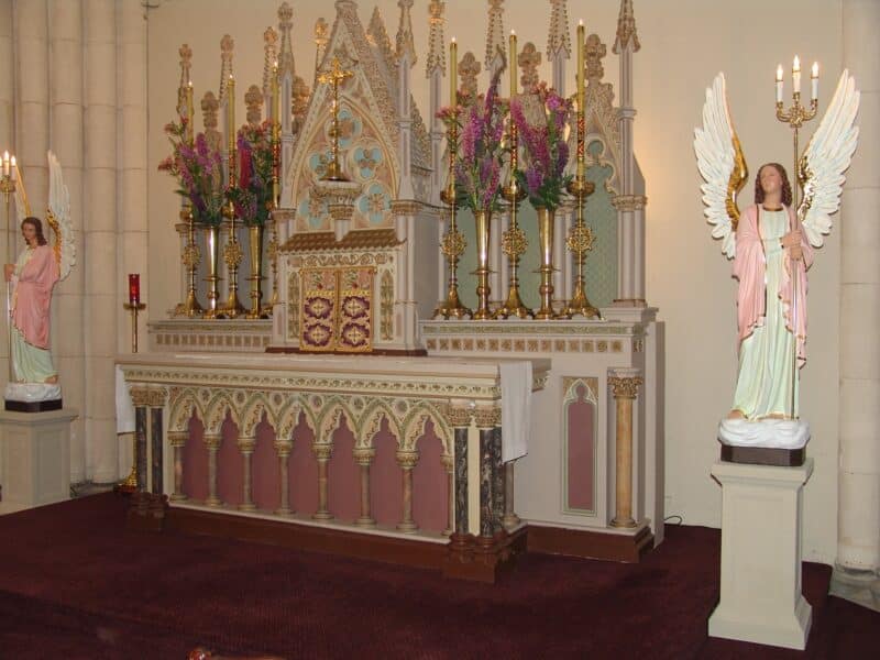 Dunedin altar web